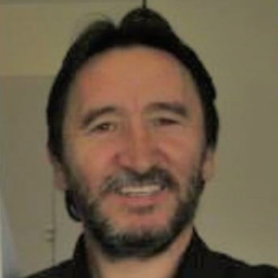 Dr. Dusan Sakulski